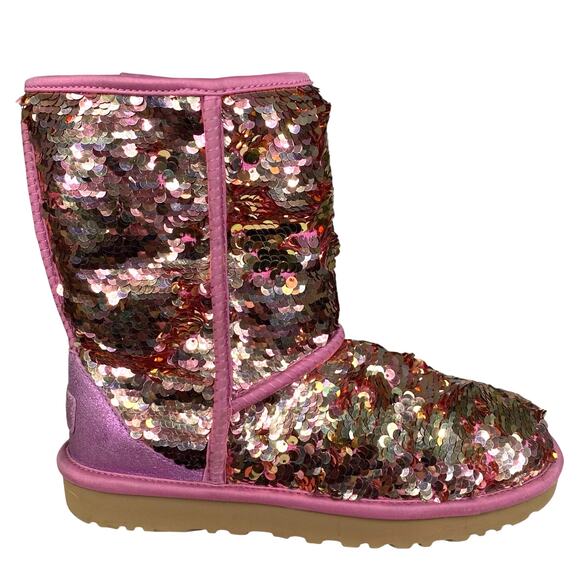 UGG Women’s Classic Short Sequin Winter Boots Size US 7 - Picture 1 of 11